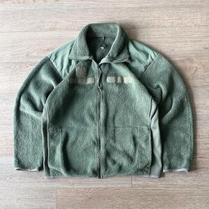 Vintage OG U.S Army Polartec Fleece Jacket